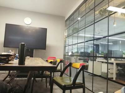 大数据与物联网学院 引领重庆网络技术服务的创新实践